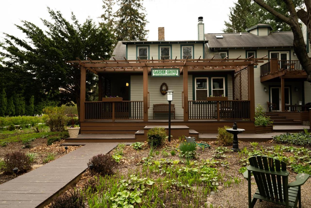 Garden Grove Inn Bed And Breakfast Union Pier Kültér fotó
