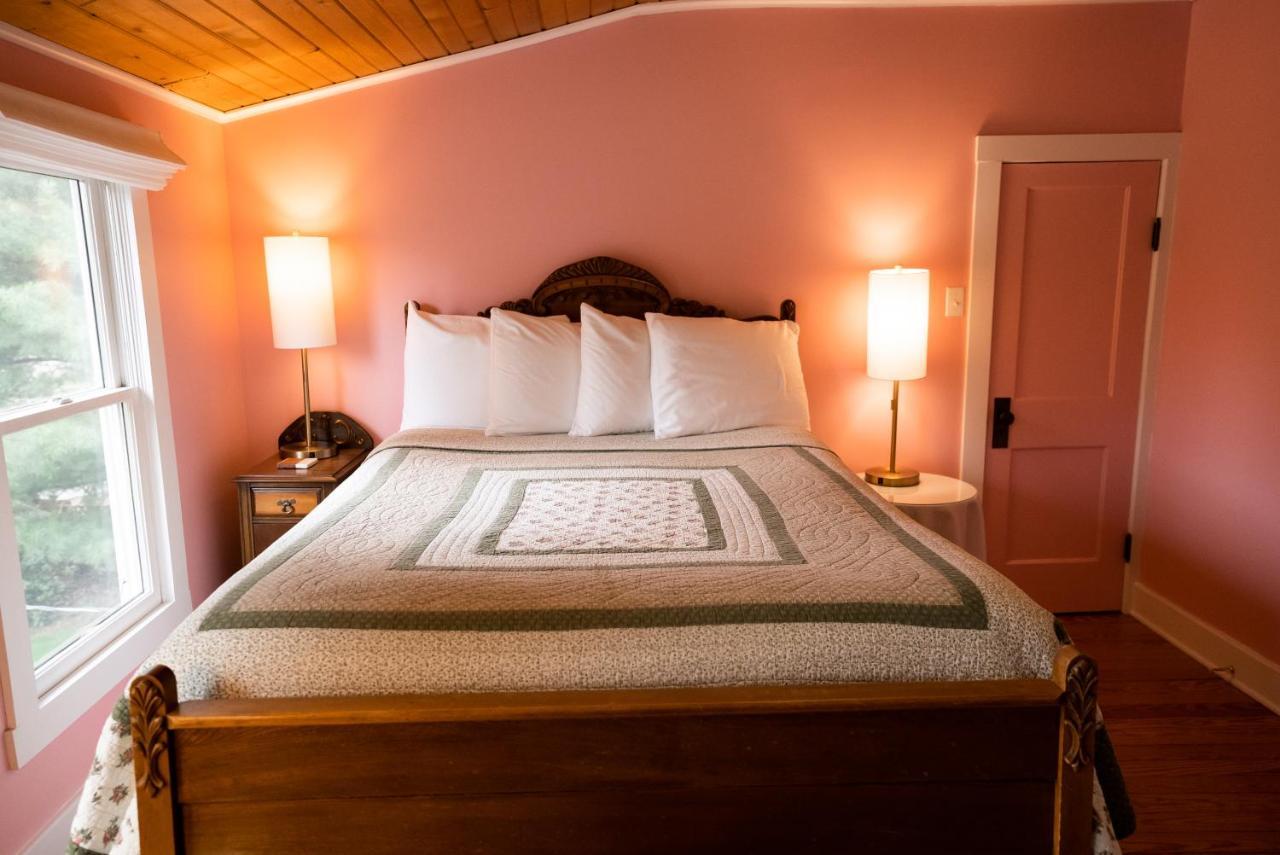 Garden Grove Inn Bed And Breakfast Union Pier Kültér fotó